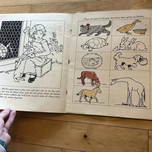 1937 Shirley Temple  MY BOOK TO COLOR coloring book #1768 Authorized Edition - Picture 4 of 7